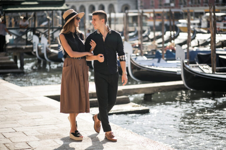 Stroll Through Clarke Quay