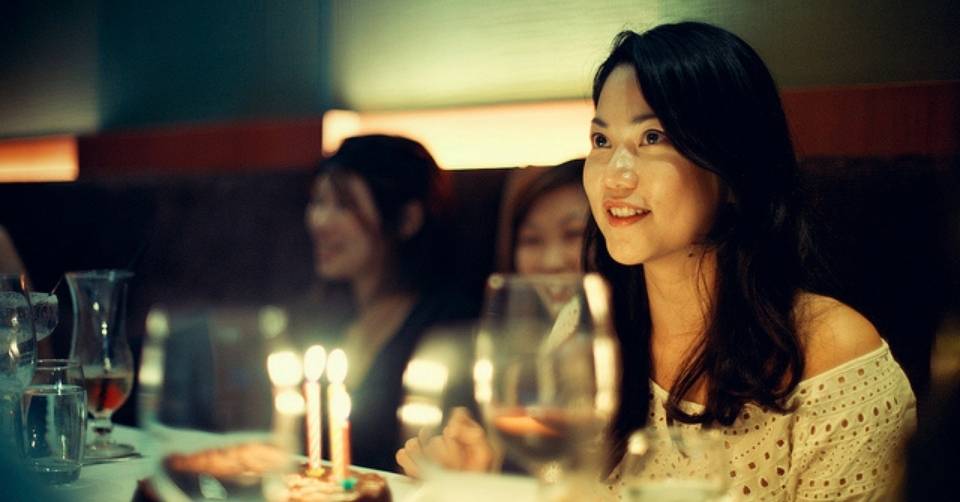 Everything You Need To Know About Dating A Singapore Woman