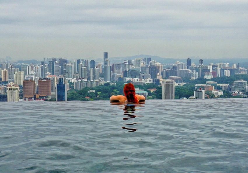 An Erotic And Exotic Experience Under The Singapore Skyline